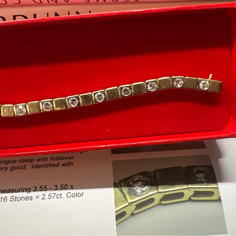 Elegant Gold Diamond Bracelet